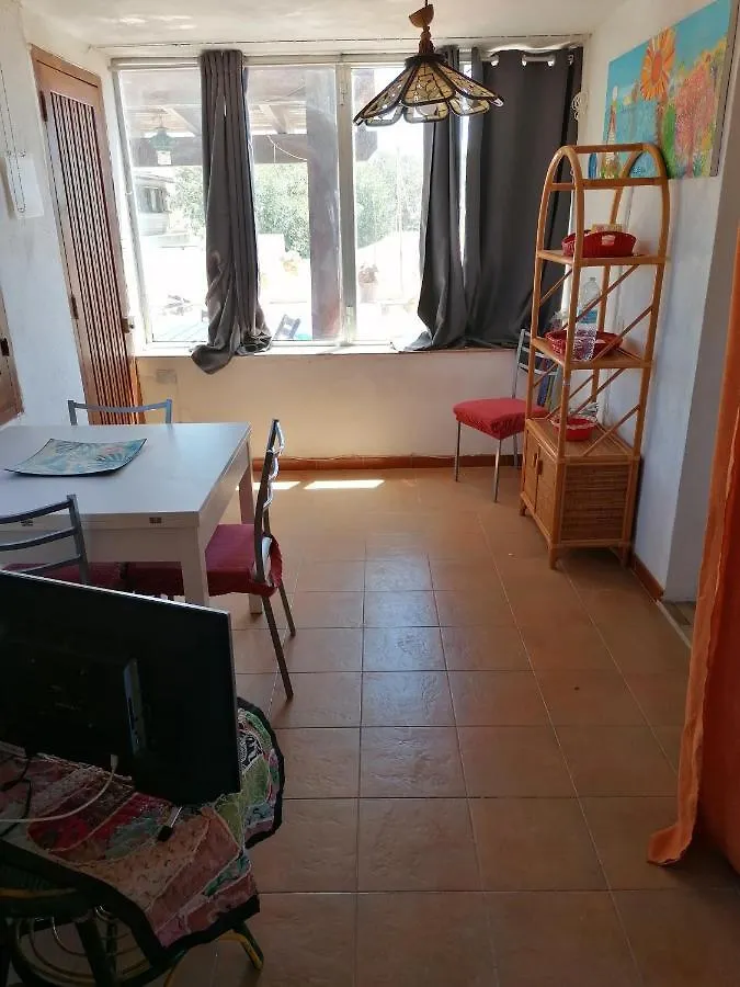 Le Case Di Vito فافينانا إيطاليا